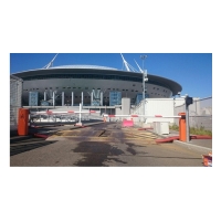 Шлагбаум автоматический Стандарт-Арктик с прямоугольной стрелой 4м и радиоуправлением