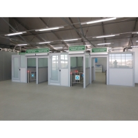 Кабина паспортного контроля с каркасом из алюминиевого профиля Кабина паспортного контроля с каркасом из алюминиевого профиля